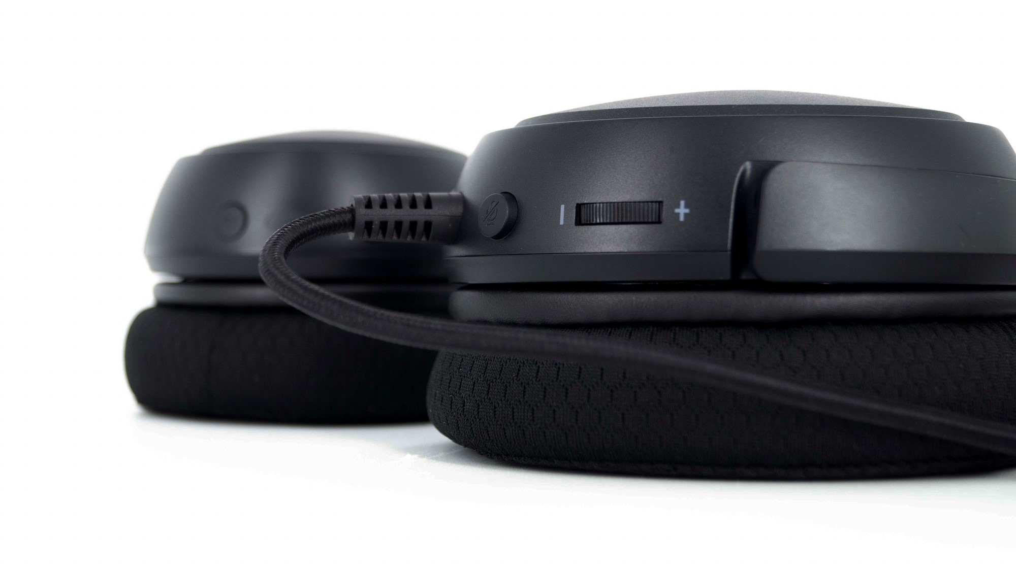 Test du casque Cooler Master MH650 : à l'aise sur tous les fronts 22 Cooler Master MH650 basdepage 026