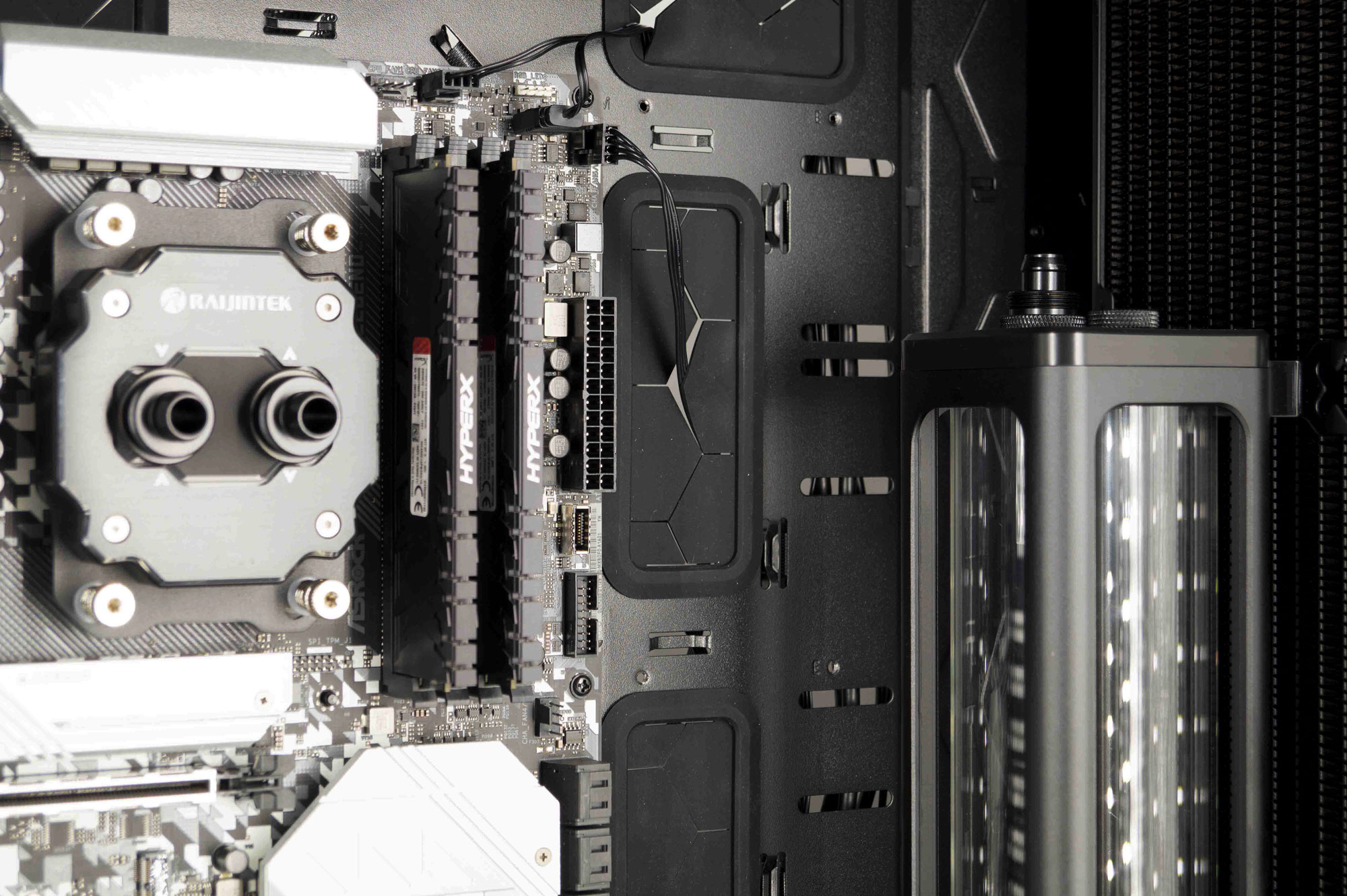 Test du RAIJINTEK SCYLLA Elite CA360 13 Raijintek scylla elite ca360 montage 012