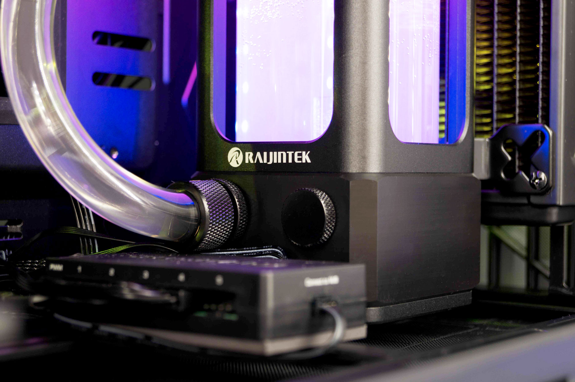 Test du RAIJINTEK SCYLLA Elite CA360 33 Raijintek scylla elite ca360 montage 032