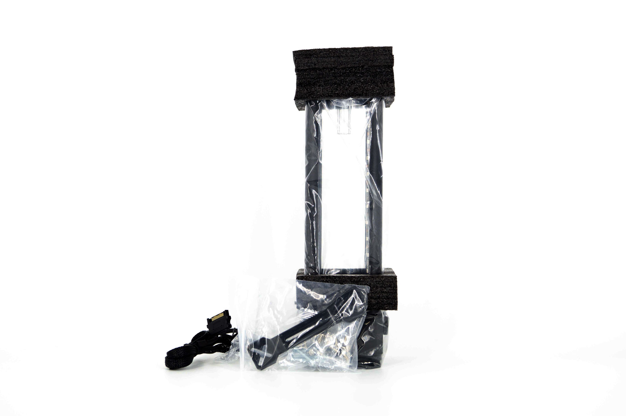 Test du RAIJINTEK SCYLLA Elite CA360 13 Raijintek scylla elite ca360 reservoir 005