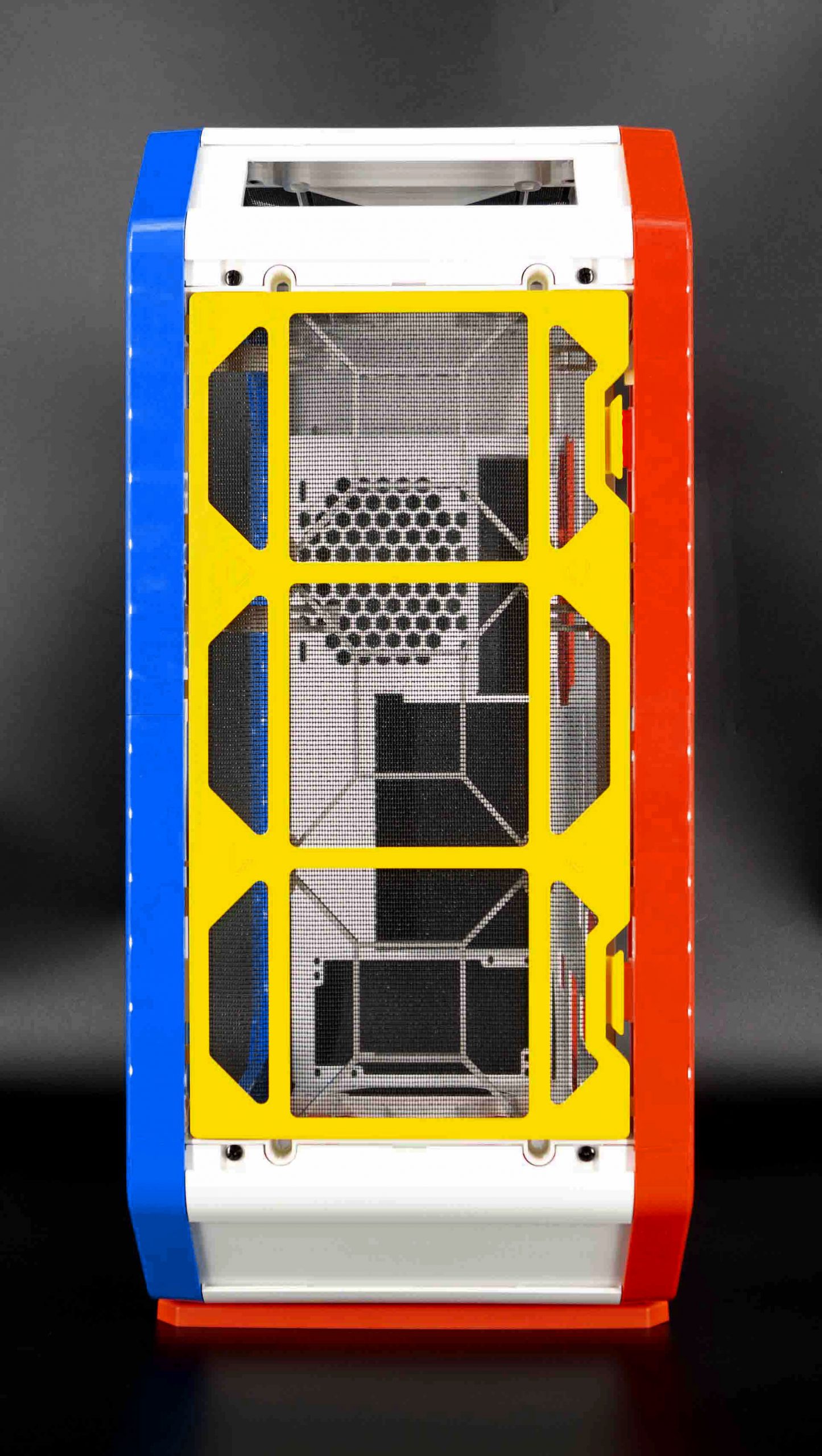 InWin AIRFORCE 048 2 scaled