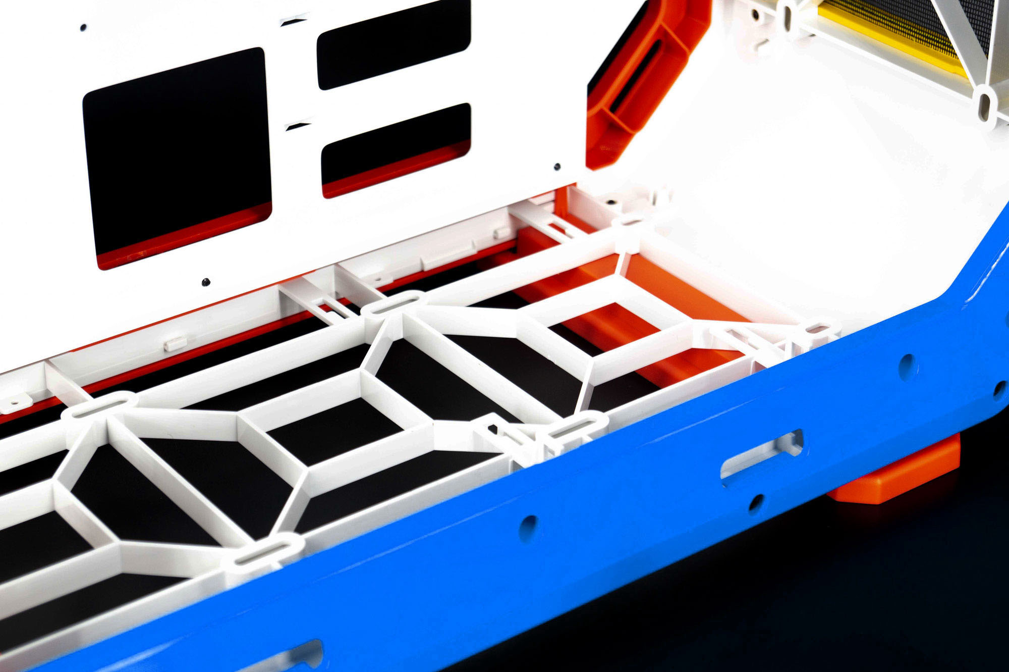 InWin AIRFORCE 052 1