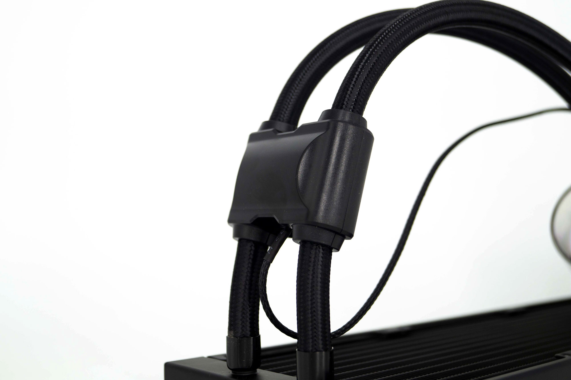 Boîtier InWin N515 et AIO NR36 : un mariage efficace 15 InWin NR36 117