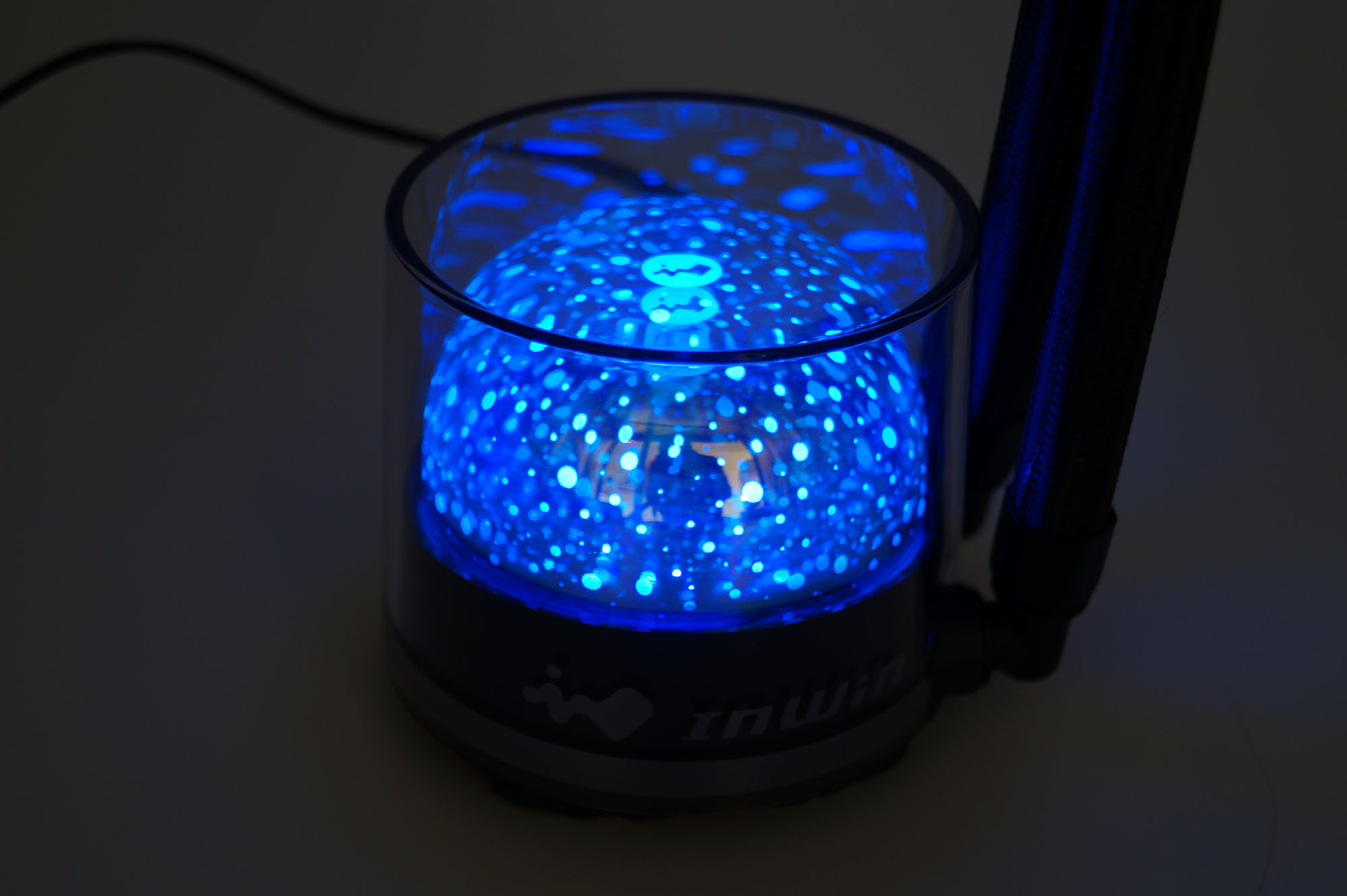 Boîtier InWin N515 et AIO NR36 : un mariage efficace 27 InWin NR36 129