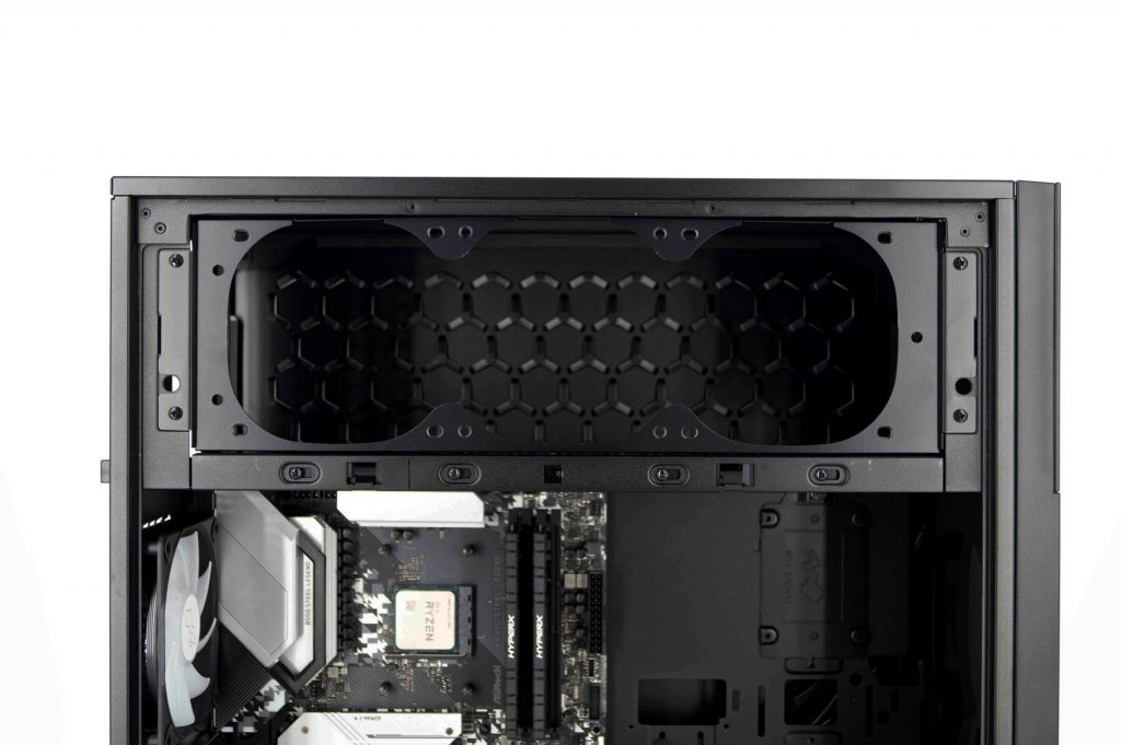 Boîtier InWin N515 et AIO NR36 : un mariage efficace 14 Inwin Nr36 N515 116