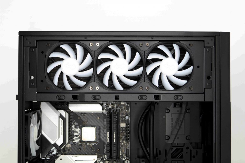 Boîtier InWin N515 et AIO NR36 : un mariage efficace 17 Inwin Nr36 N515 120