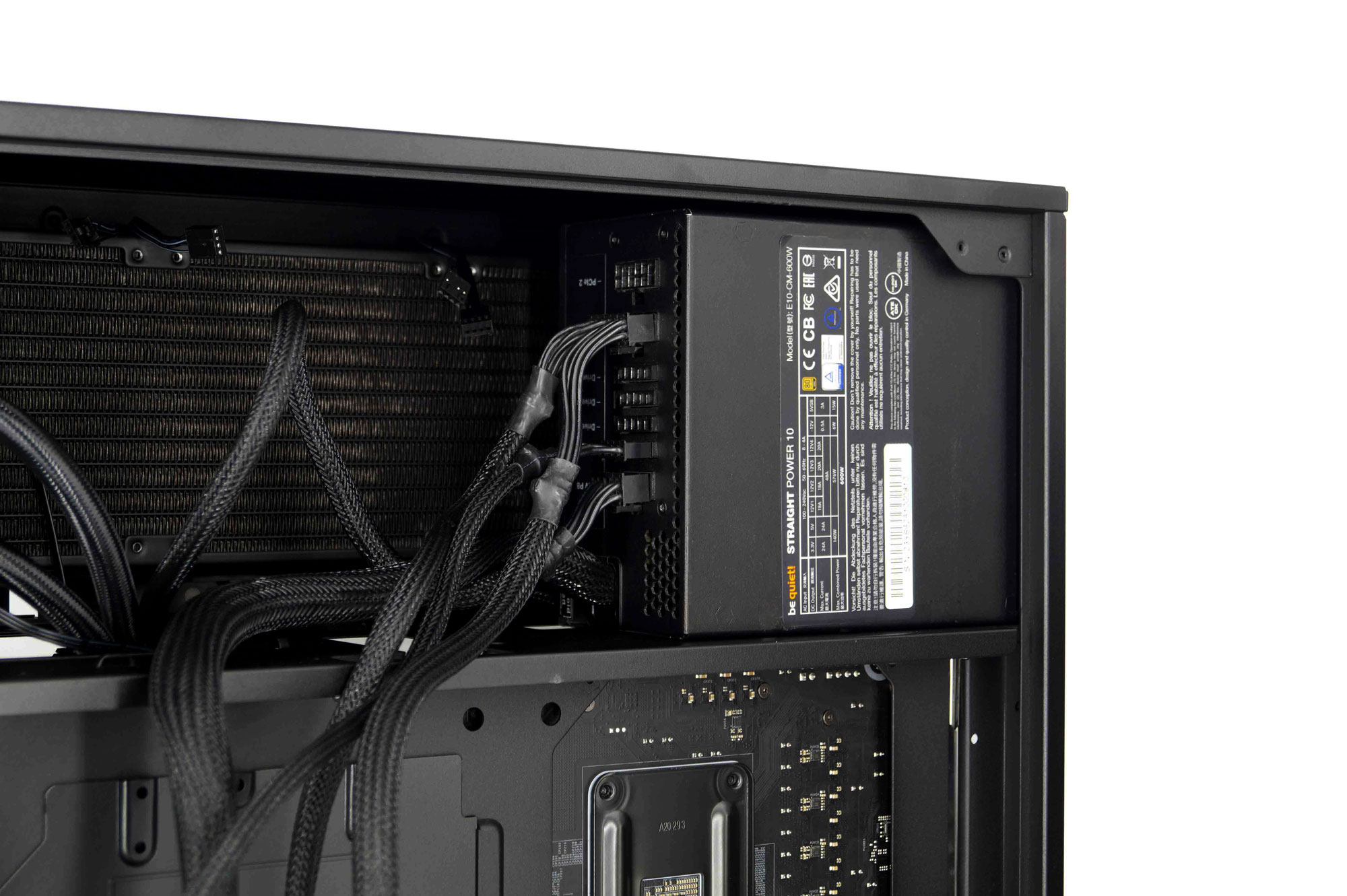 Boîtier InWin N515 et AIO NR36 : un mariage efficace 21 Inwin Nr36 N515 123