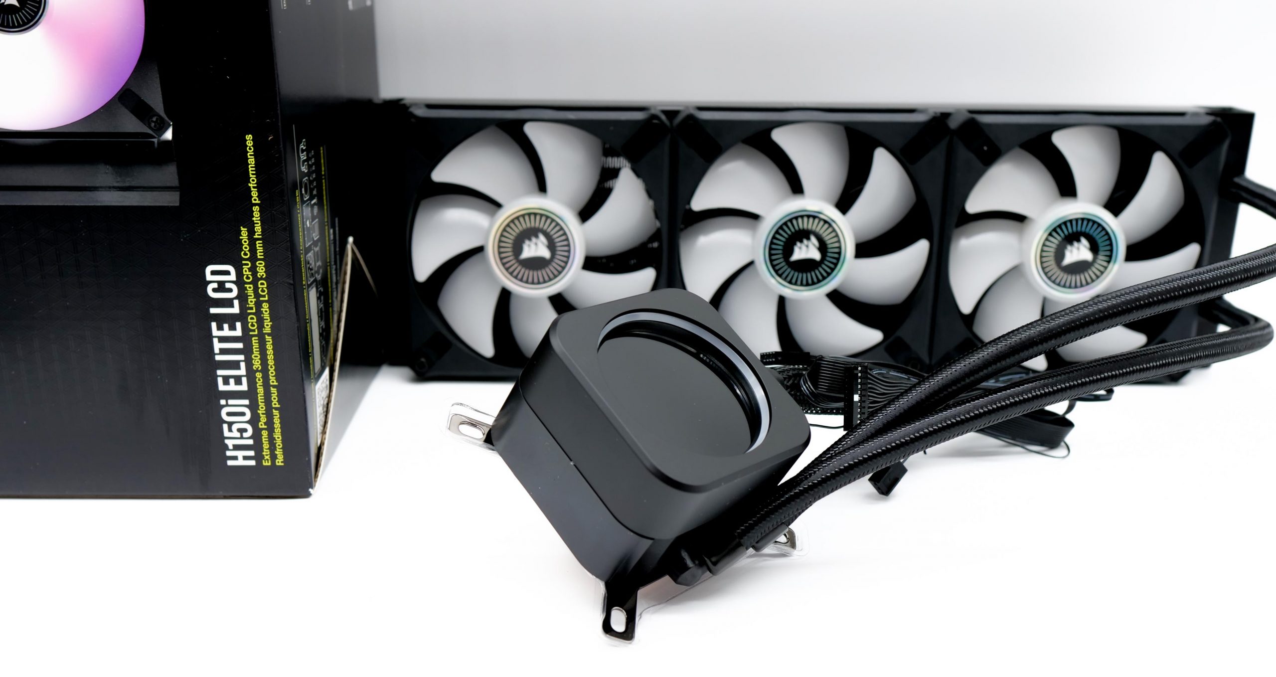 Test Intel Core I9 12900K : le nouveau King ? 7 corsair lcd h150i elite 4 scaled