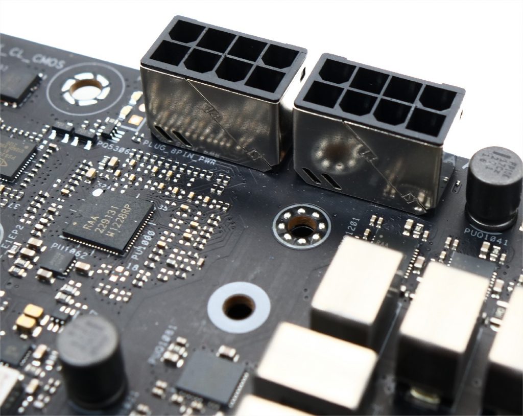 Rog Maximus Z690 Extreme Glacial : La Carte Ultime 10 Rog Z690 Glacial - connecteurs d'alimentation ProCool II
