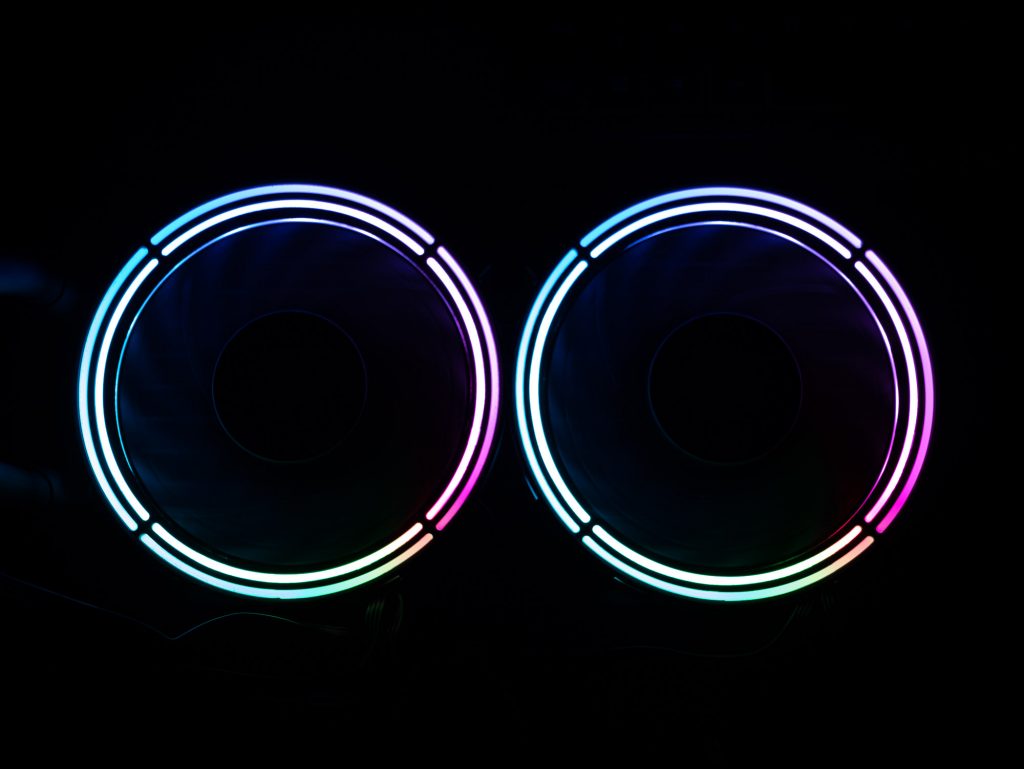 Alphacool Eisbear Aurora Lt 240 49