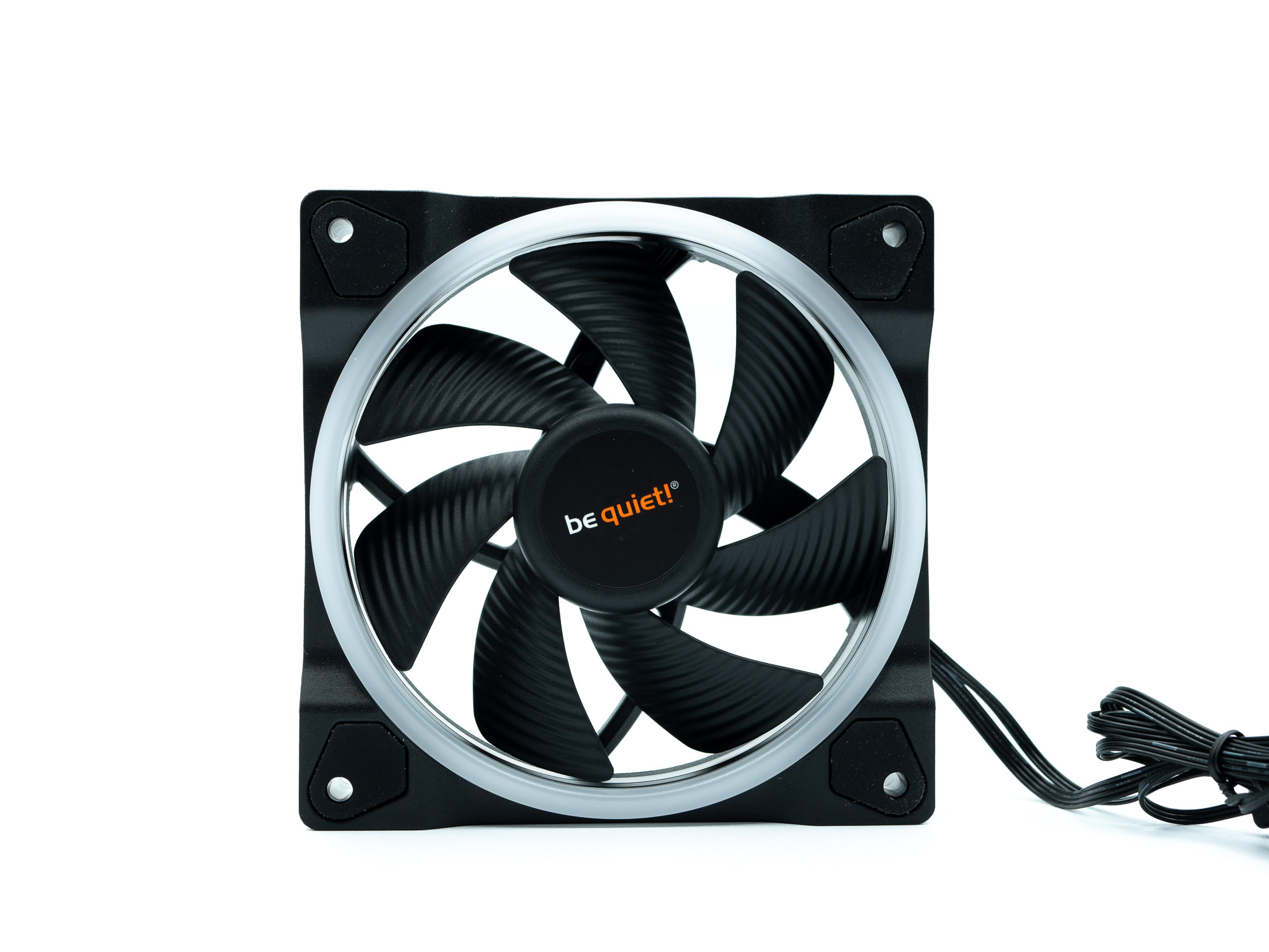 Test be quiet! Light Wings 120 mm PWM : RGB On 6 Be Quiet Light Wings 120 18