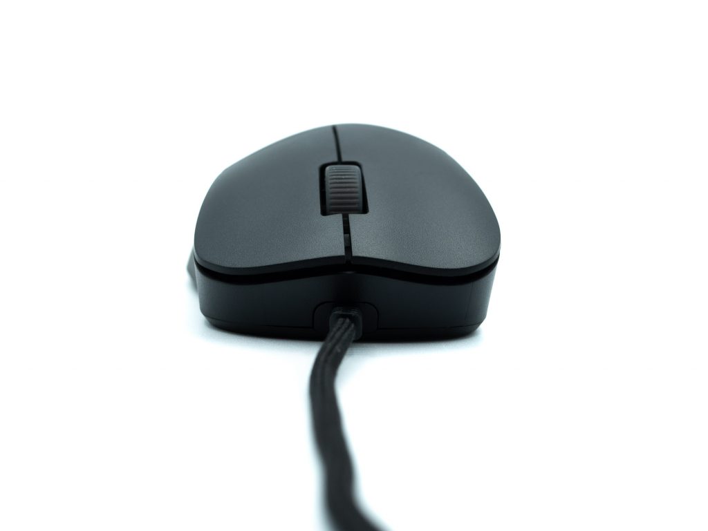 Test Cooler Master MM730 : légèreté et rapidité 7 Cooler Master Mm730 18