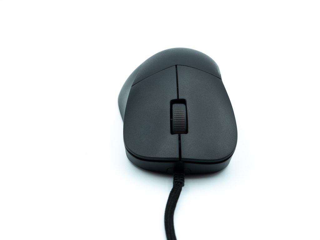 Test Cooler Master MM730 : légèreté et rapidité 11 Cooler Master Mm730 28