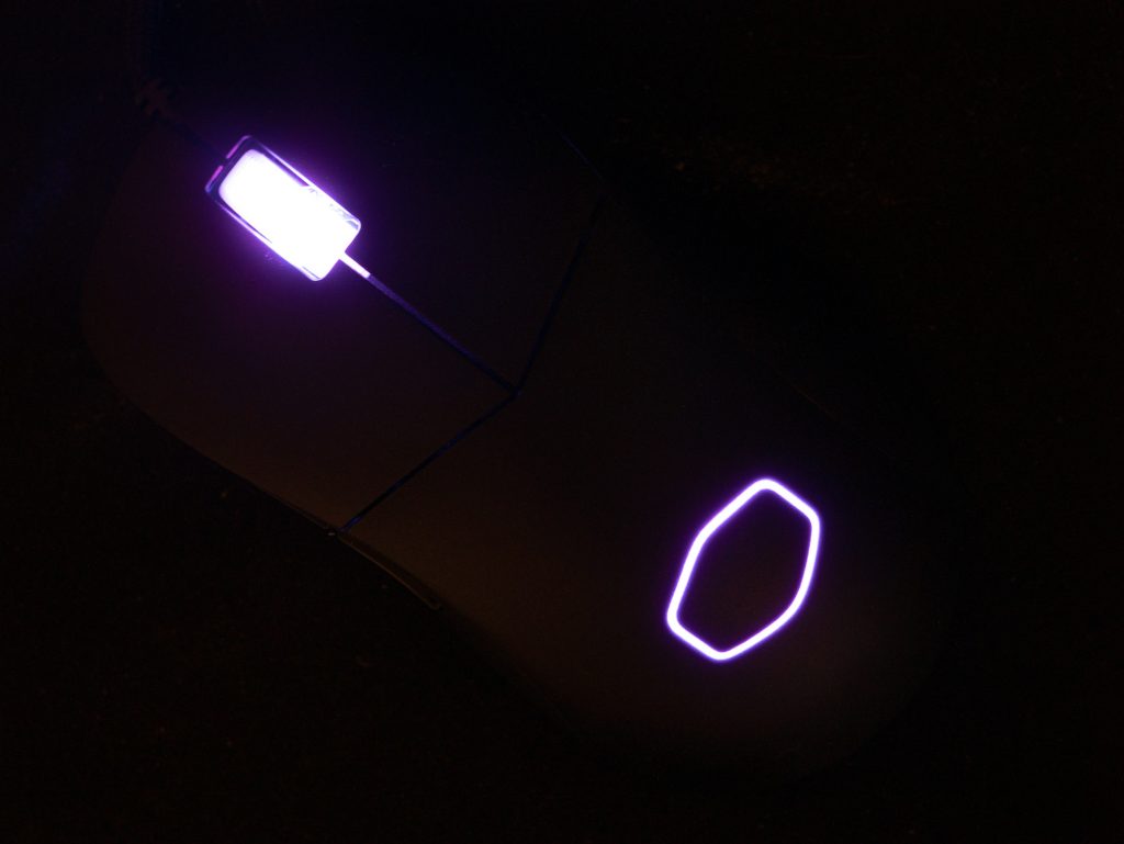 Test Cooler Master MM730 : légèreté et rapidité 5 Cooler Master Mm730 32