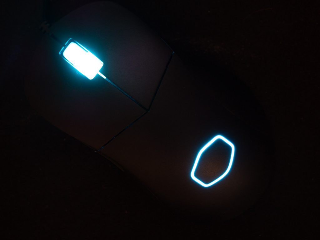 Test Cooler Master MM730 : légèreté et rapidité 10 Cooler Master Mm730 37