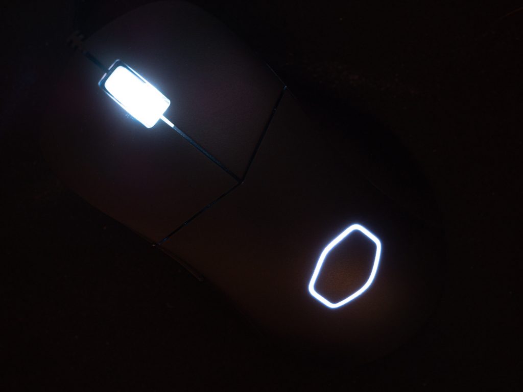 Test Cooler Master MM730 : légèreté et rapidité 11 Cooler Master Mm730 38