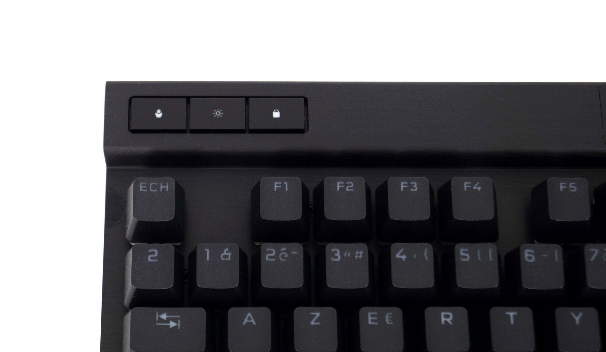 Test du Corsair K70 RGB PRO : le K70 le plus abouti ? 18 Corsair K70 Rgb Pro 026 1