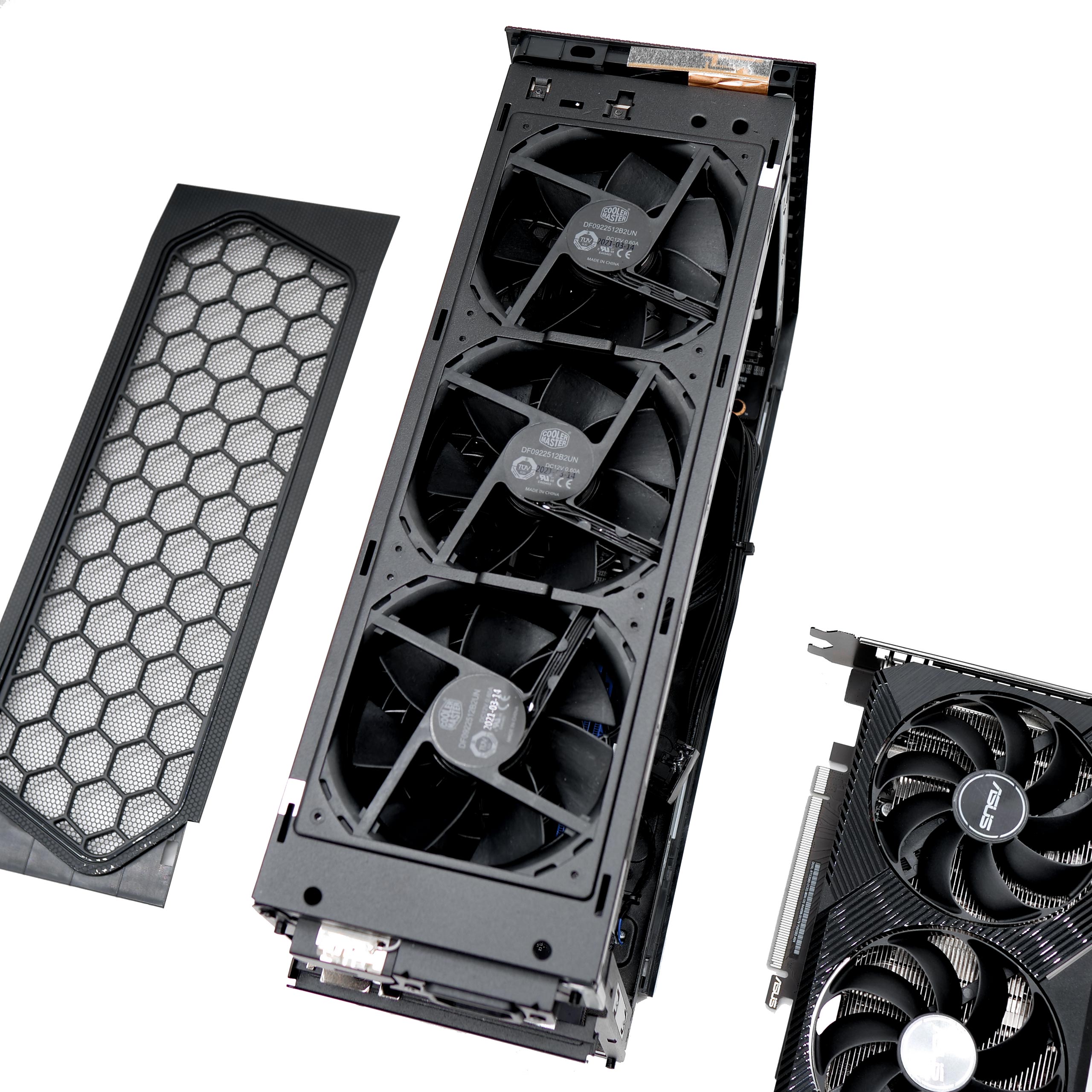 Test Intel Nuc 11 Extreme : Une Bête De Course ? 10 Intel Nuc Extreme 11 Beast Canyon Ventilateurs Dessus Cooler Master