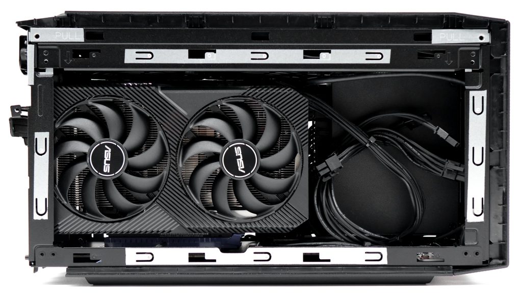 Intel Nuc Extreme 11 Beast Canyon Vue Interieur