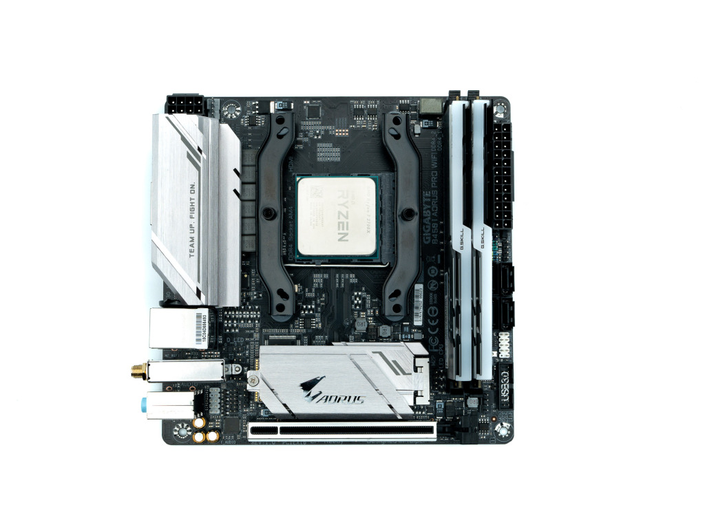 Arctic A35 A Rgb 01 32