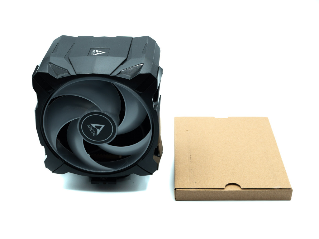 Test Arctic Freezer A35 A-RGB : économique ! 8 Arctic A35 A Rgb 01 8