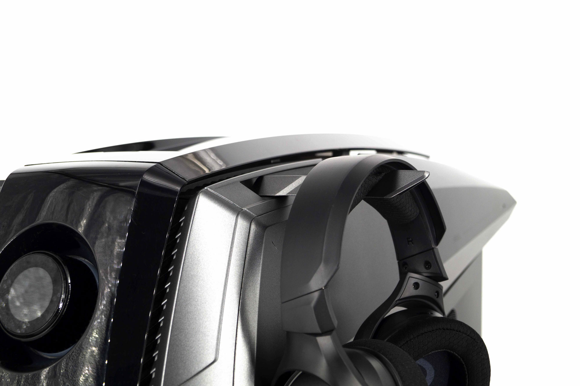Msi Meg Aegis Ti5 031