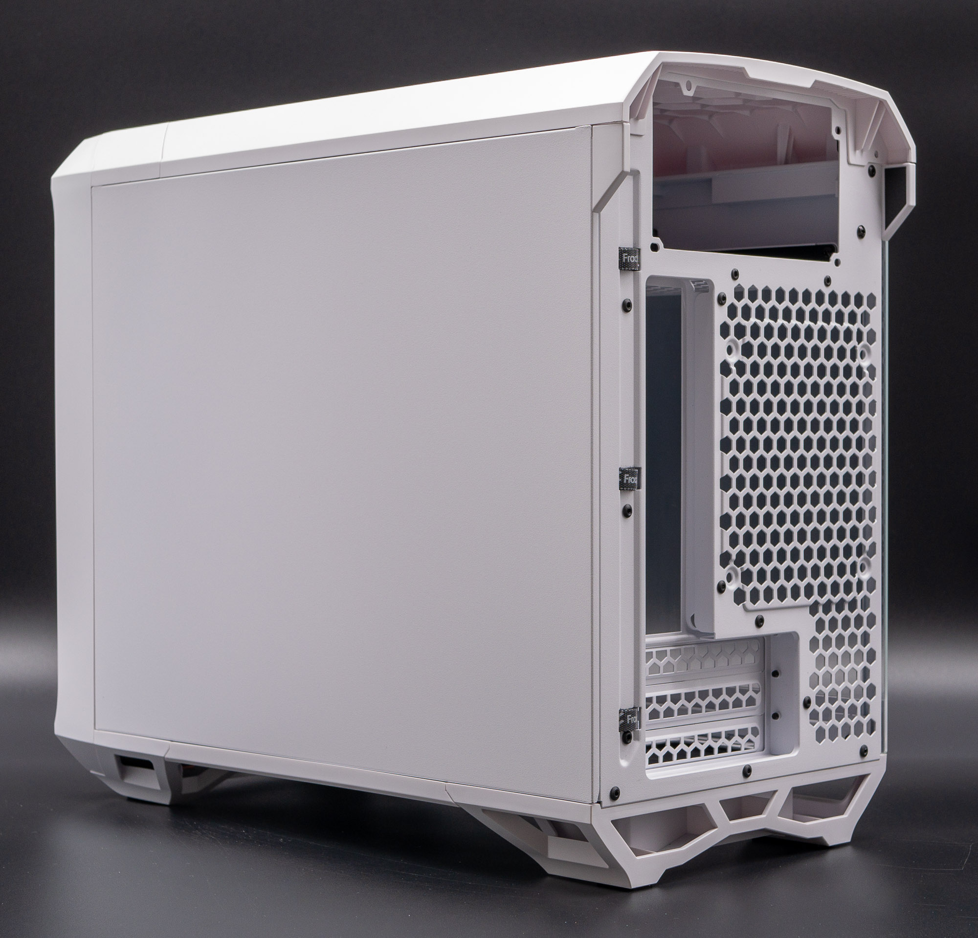 Fractal Design Torrent Nano 12
