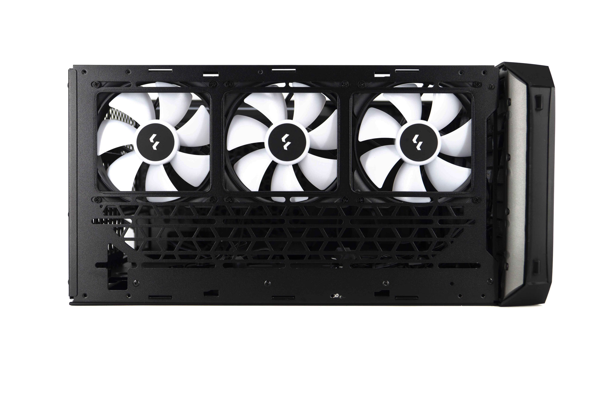 Fractal Torrent Compact 063