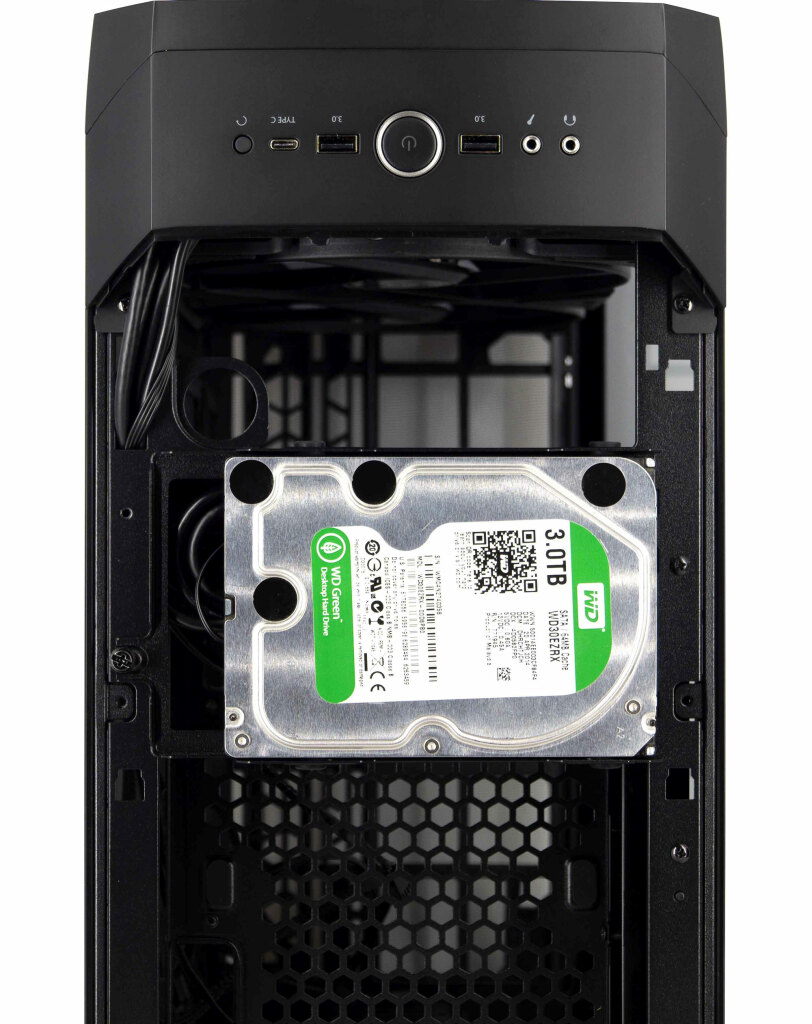 Fractal Torrent Compact 067