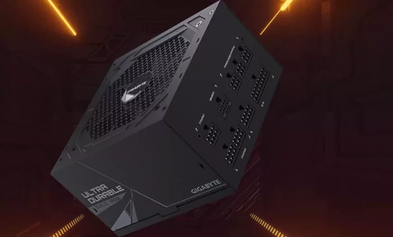 Gigabyte UD1000GM PG5 001 jpg webp