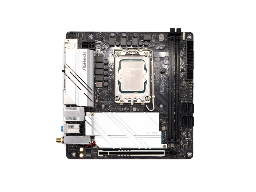 Test Noctua NH-L9i-17xx : compacité maximale 2 Noctua Nh L9i 17xx 51