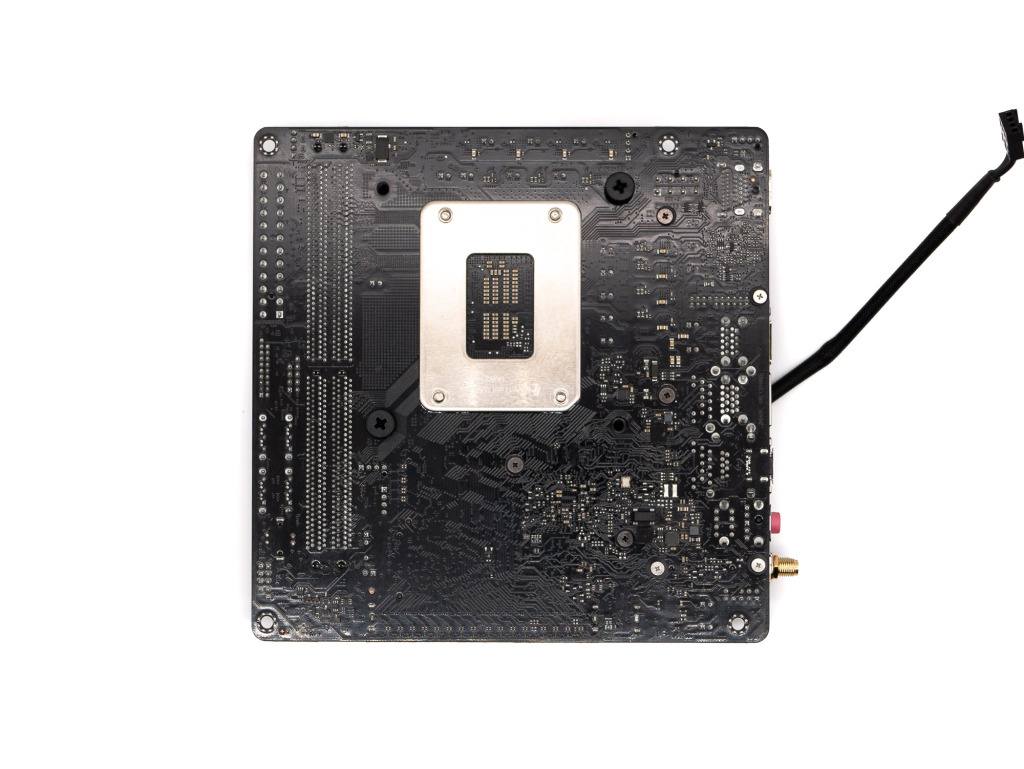 Test Noctua NH-L9i-17xx : compacité maximale 4 Noctua Nh L9i 17xx 53