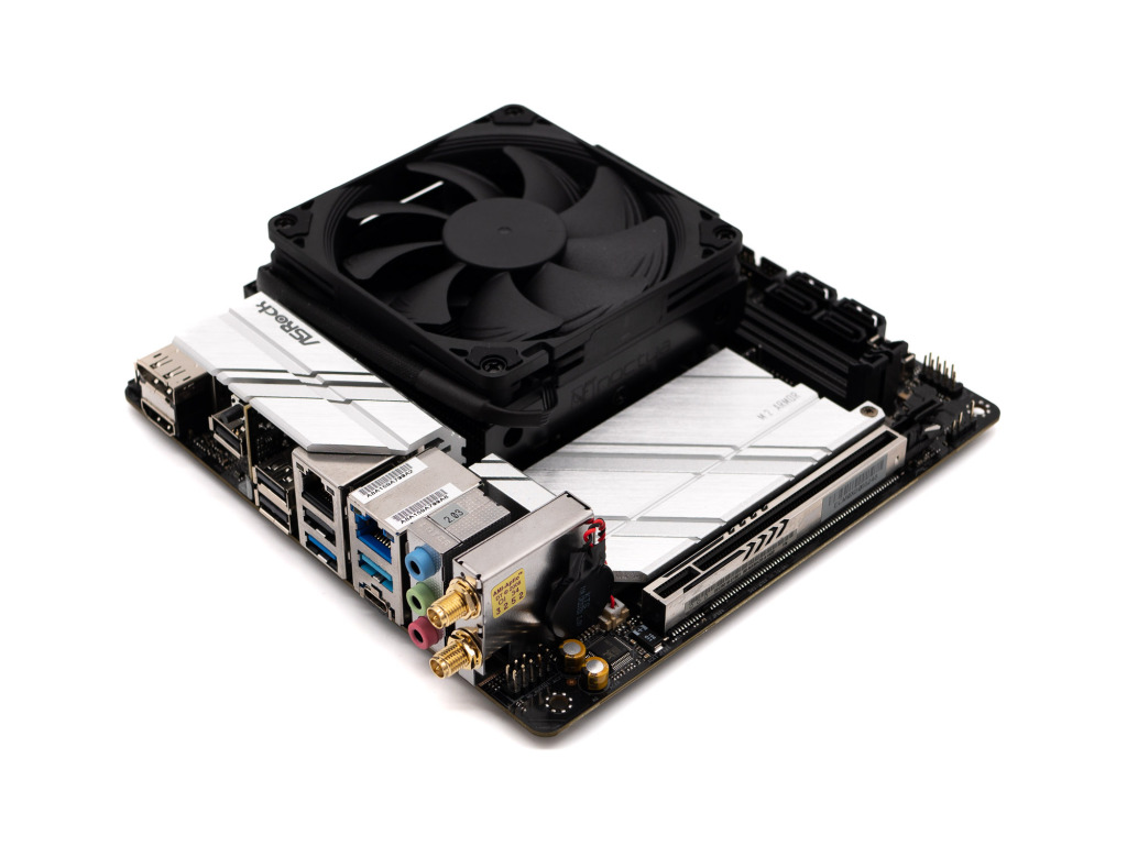 Test Noctua NH-L9i-17xx : compacité maximale 10 Noctua Nh L9i 17xx 55