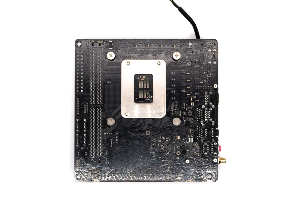 Test Noctua NH-L9i-17xx : compacité maximale 6 Noctua Nh L9i 17xx 62