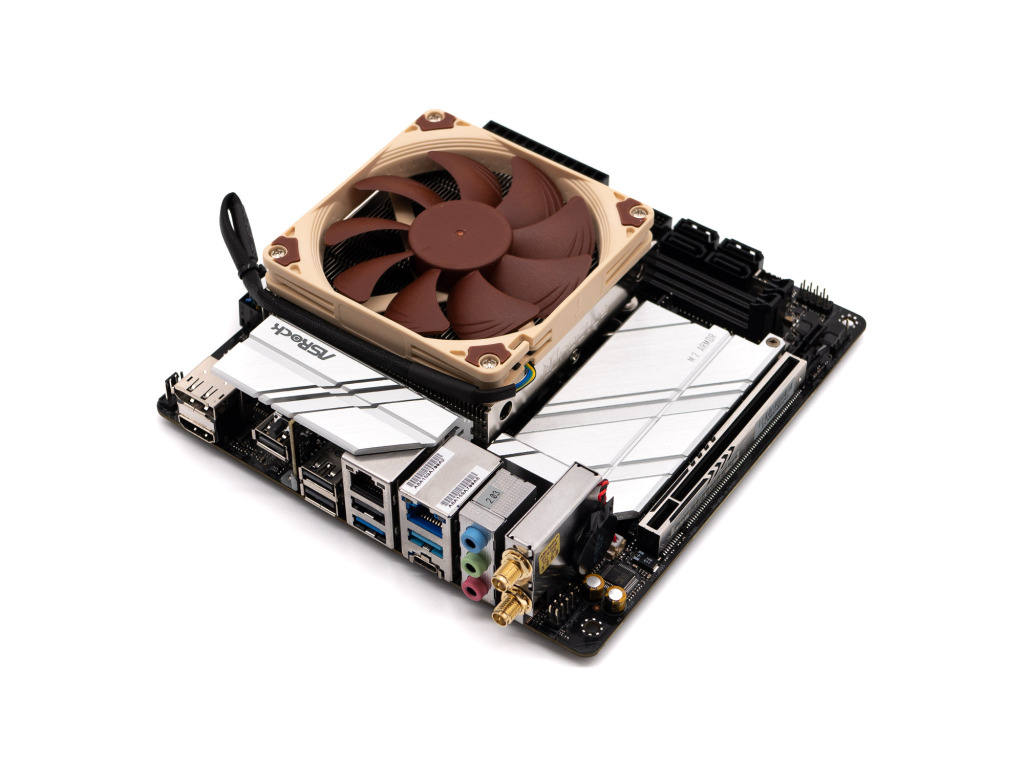 Test Noctua NH-L9i-17xx : compacité maximale 15 Noctua Nh L9i 17xx 63