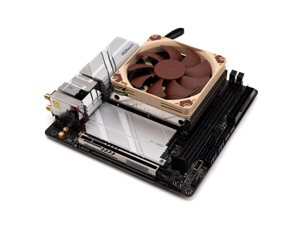 Test Noctua NH-L9i-17xx : compacité maximale 16 Noctua Nh L9i 17xx 64