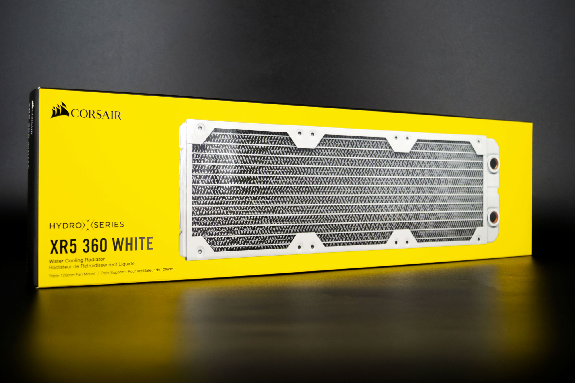 Test CORSAIR XH305i RGB PRO : un kit watercooling custom beau et efficace 25 Xh305i Rgb Pro Radiateur Xr5 360 001