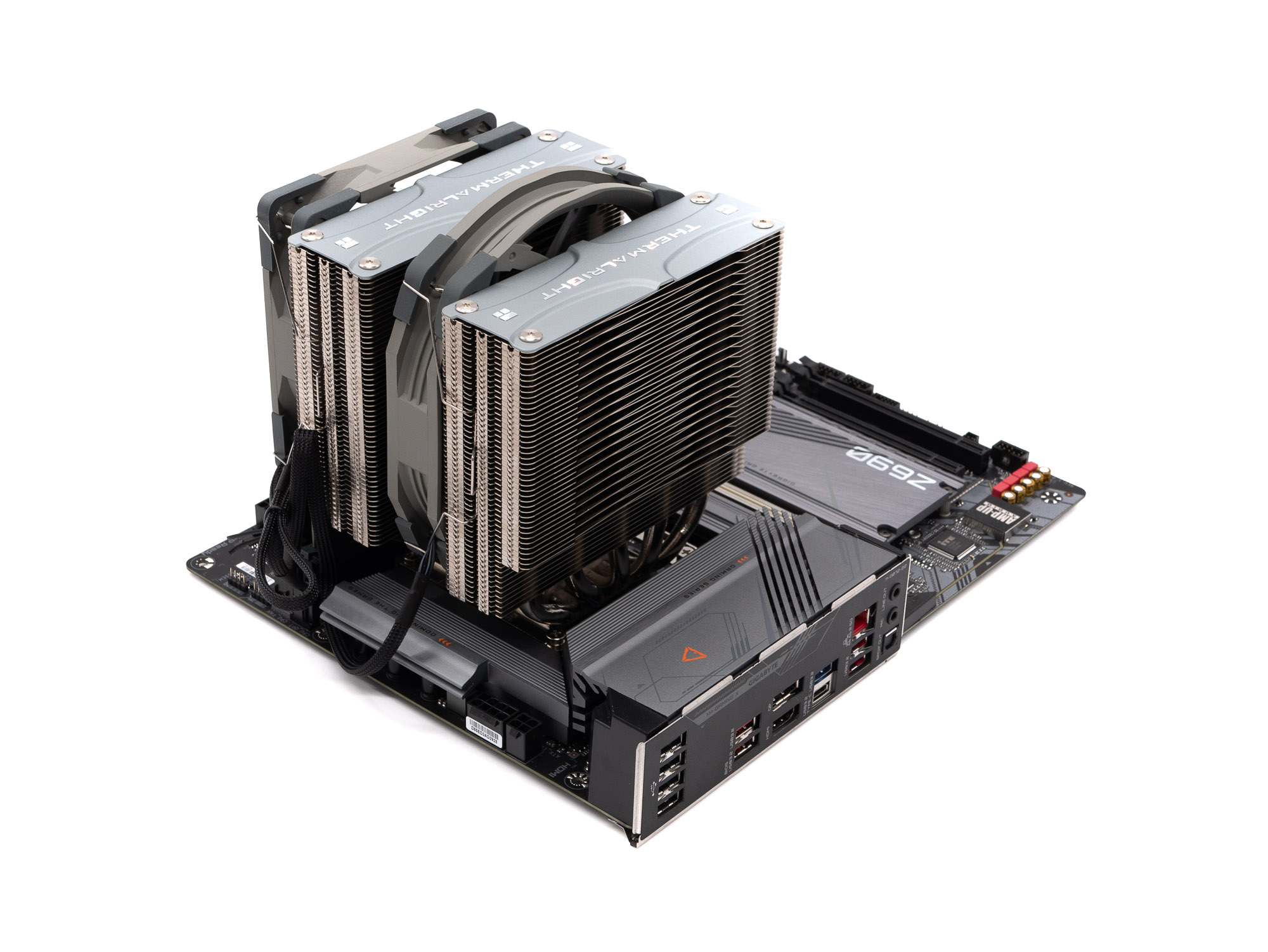 Test Thermalright Frost Commander 140 13 Thermalright Frost Commander 140 43