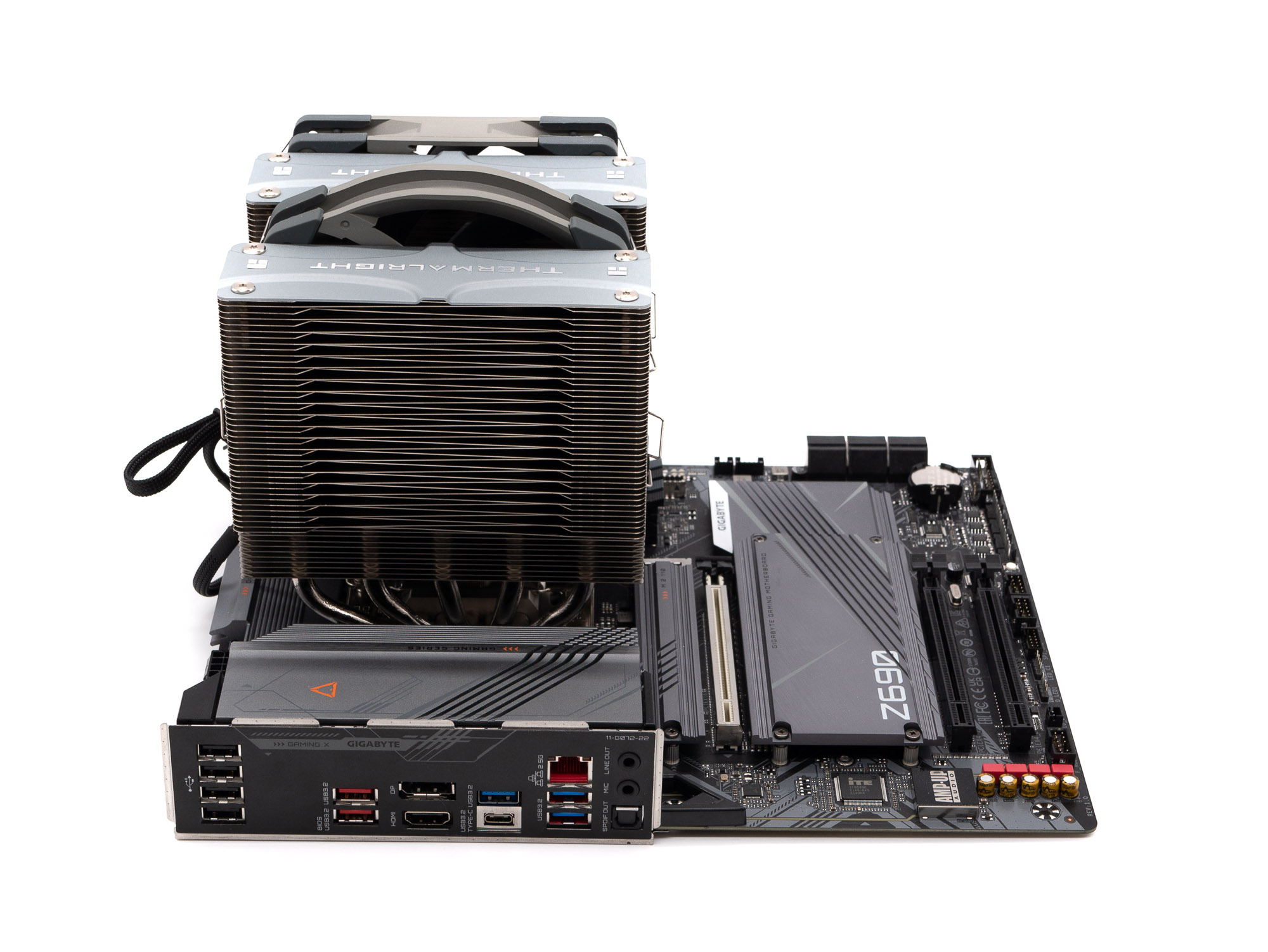 Test Thermalright Frost Commander 140 14 Thermalright Frost Commander 140 44