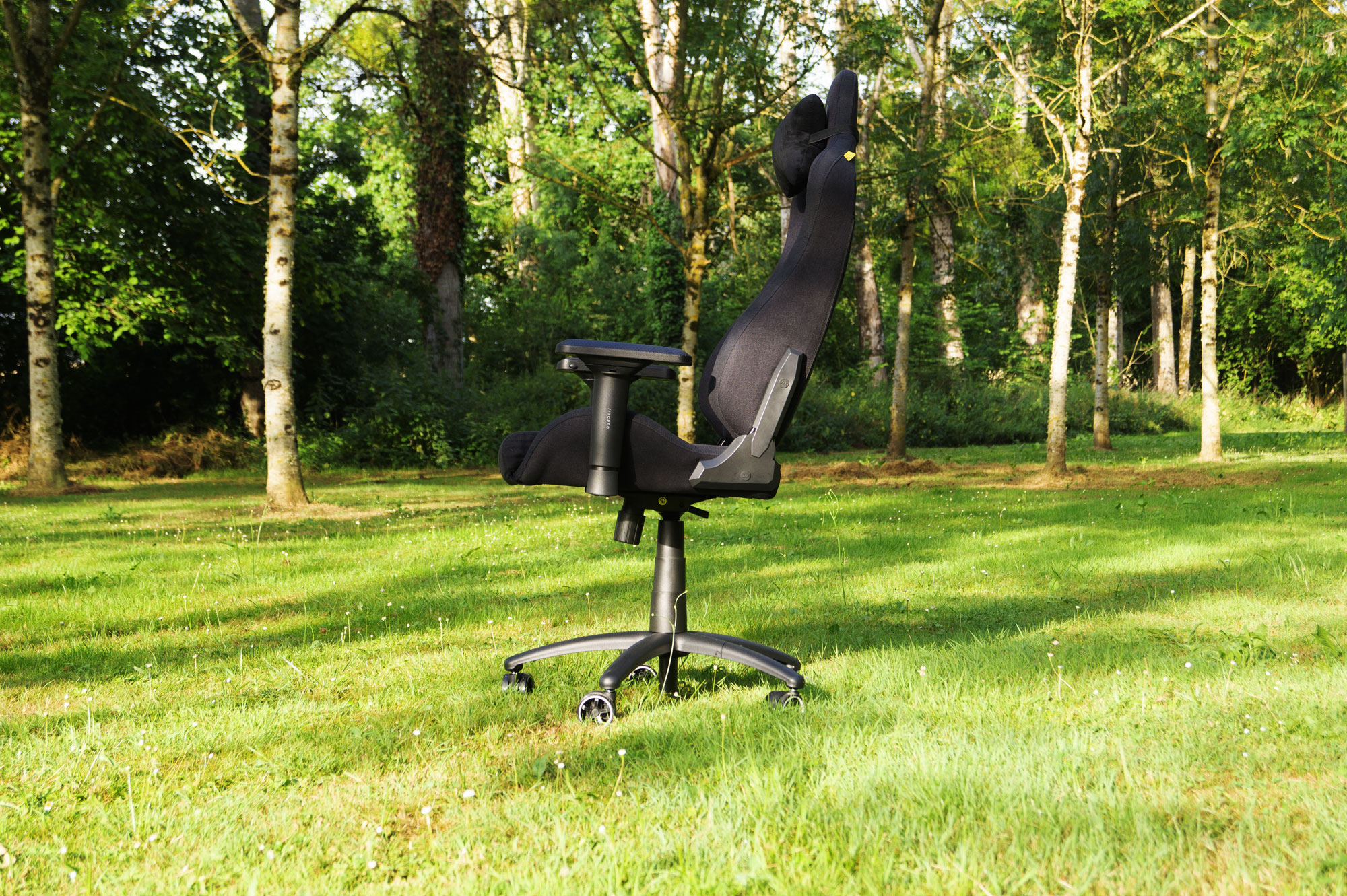 Test de la chaise CORSAIR TC200 Fabric 8 Corsair Tc200 078