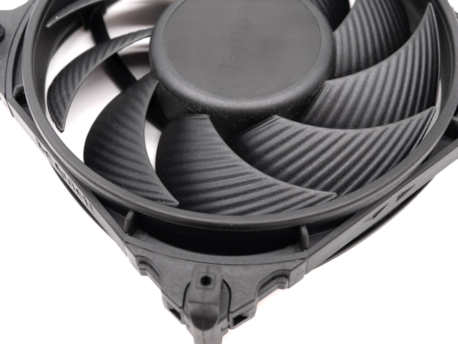 Test ventilateurs be quiet! Silent Wings 4 11 Be Quiet Silent Wings 4 120pwm 13