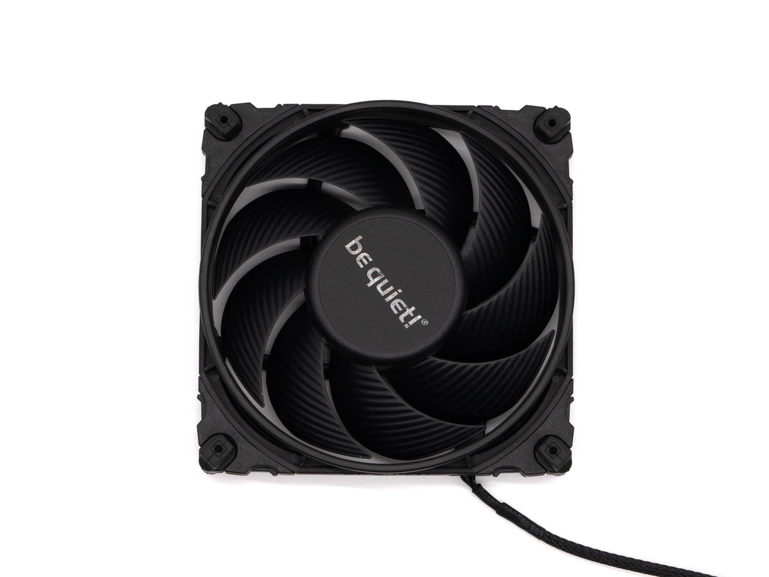 Test ventilateurs be quiet! Silent Wings 4 2 Be Quiet Silent Wings 4 120pwm 9
