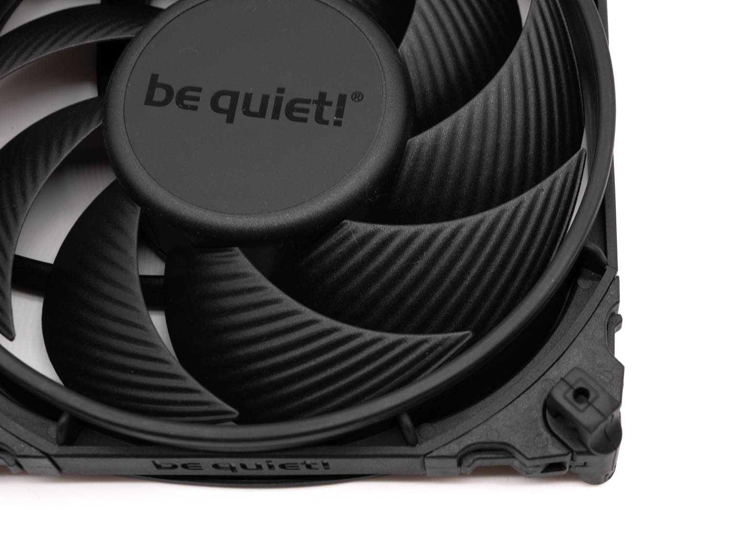 Test ventilateurs be quiet! Silent Wings 4 12 Be Quiet Silent Wings 4 120pwm High 11