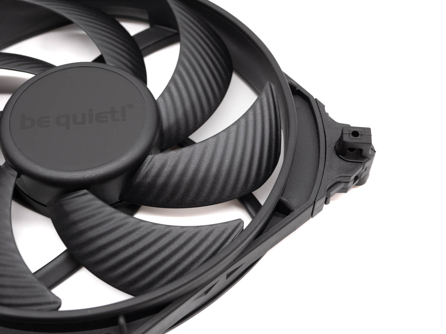 Test ventilateurs be quiet! Silent Wings 4 13 Be Quiet Silent Wings 4 140pwm High 11