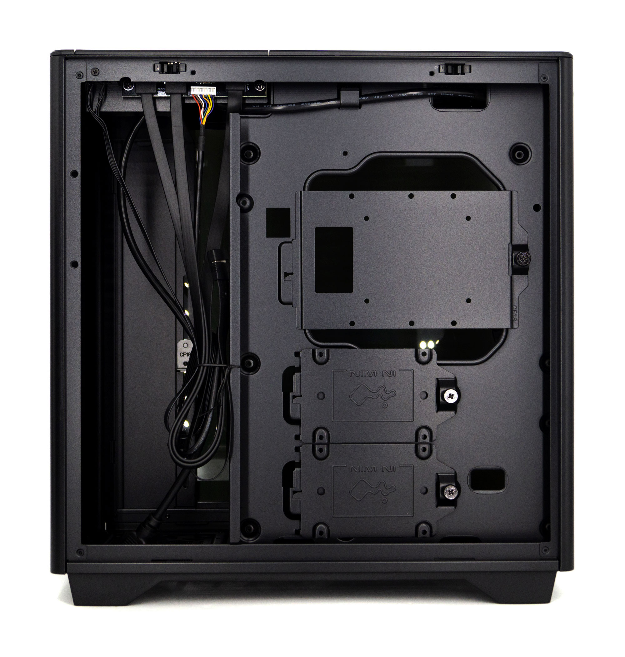 Test du boîtier ATX InWin A5 4 Inwin A5 027