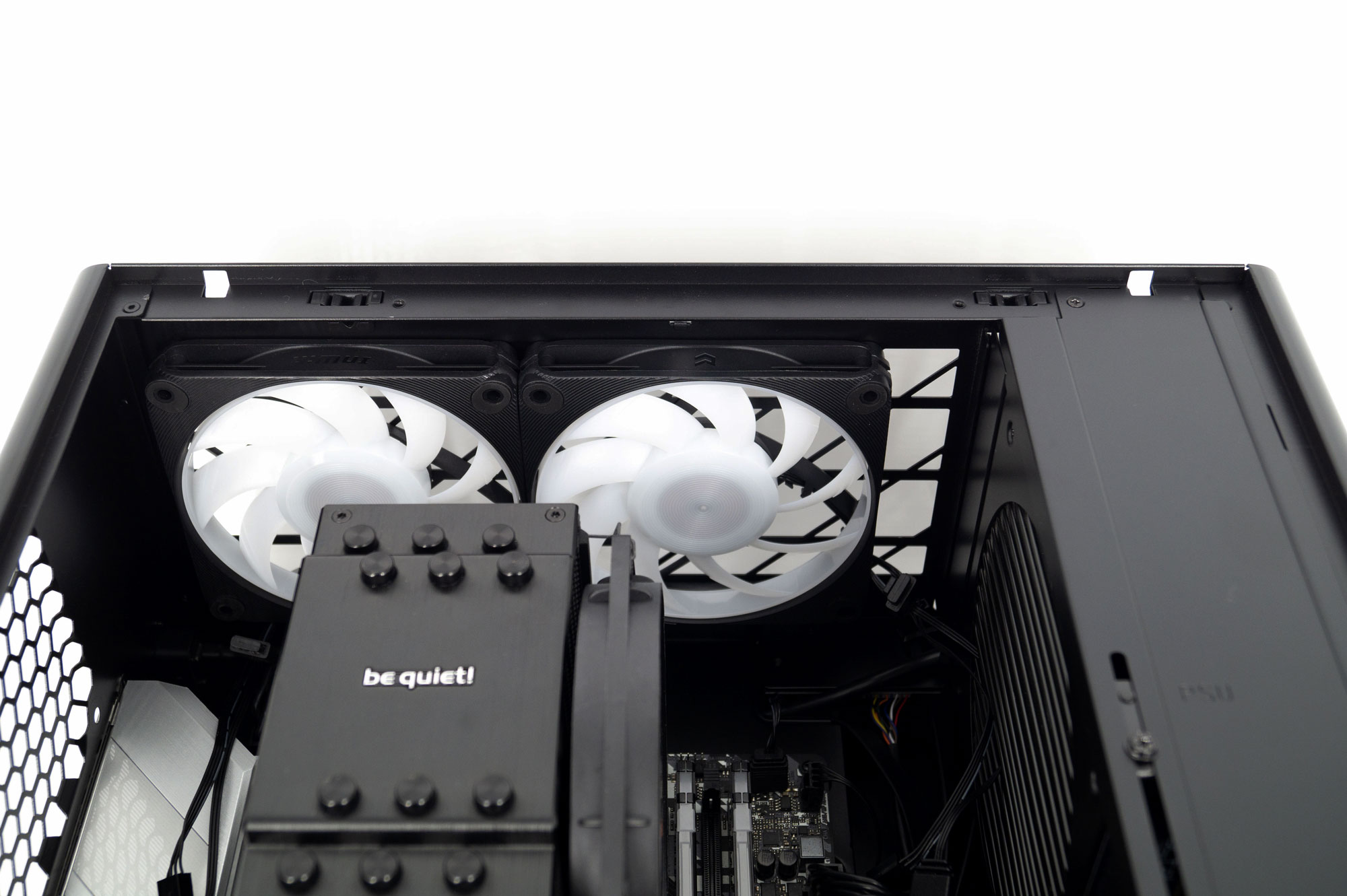 Test du boîtier ATX InWin A5 23 Inwin A5 063