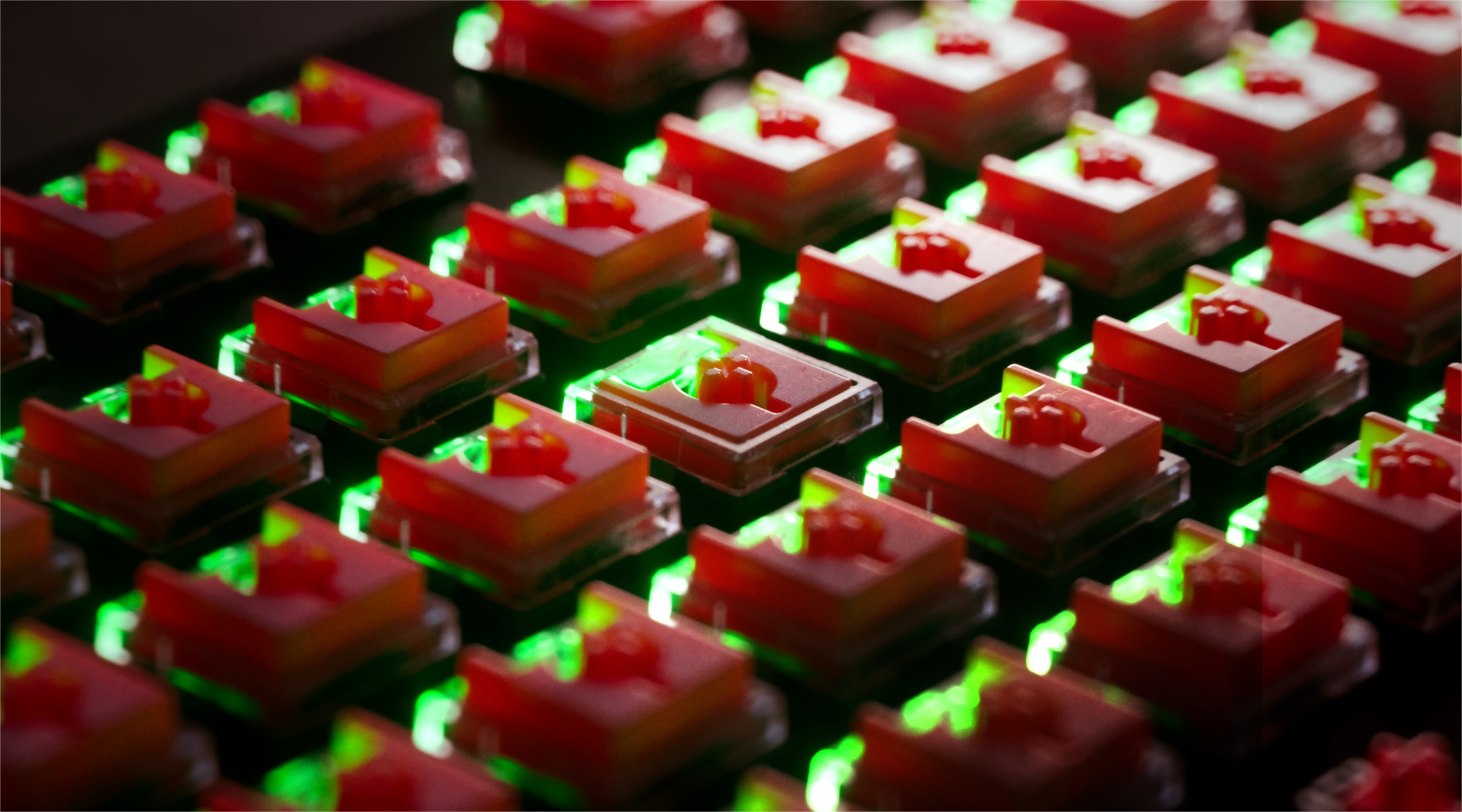 Razer DeathStalker V2 : Trois Nouveaux Claviers 5 Razer Deathstalker Red Switchs Red