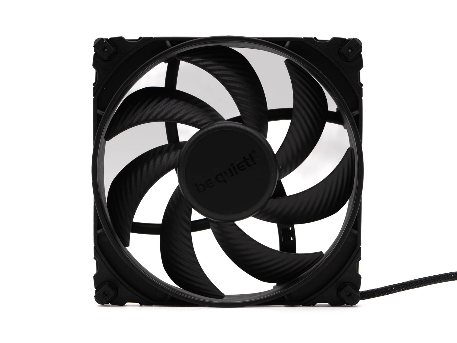 Test ventilateurs be quiet! Silent Wings 4 4 Be Quiet Silent Wings 4 140pwm 7
