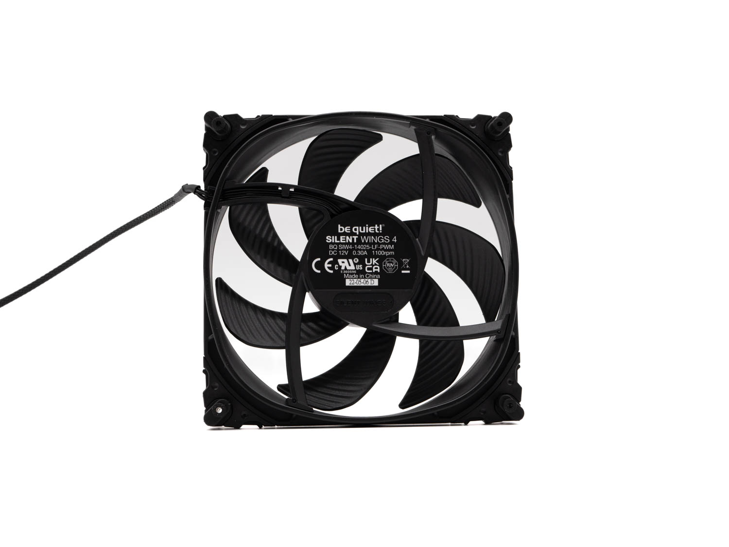 Test ventilateurs be quiet! Silent Wings 4 17 Be Quiet Silent Wings 4 140pwm 8