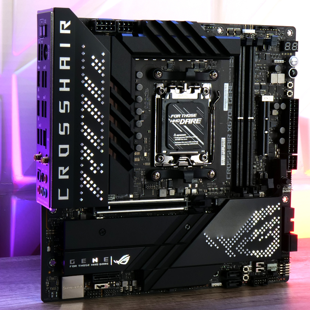 rog crosshair x670e gene showcase 1